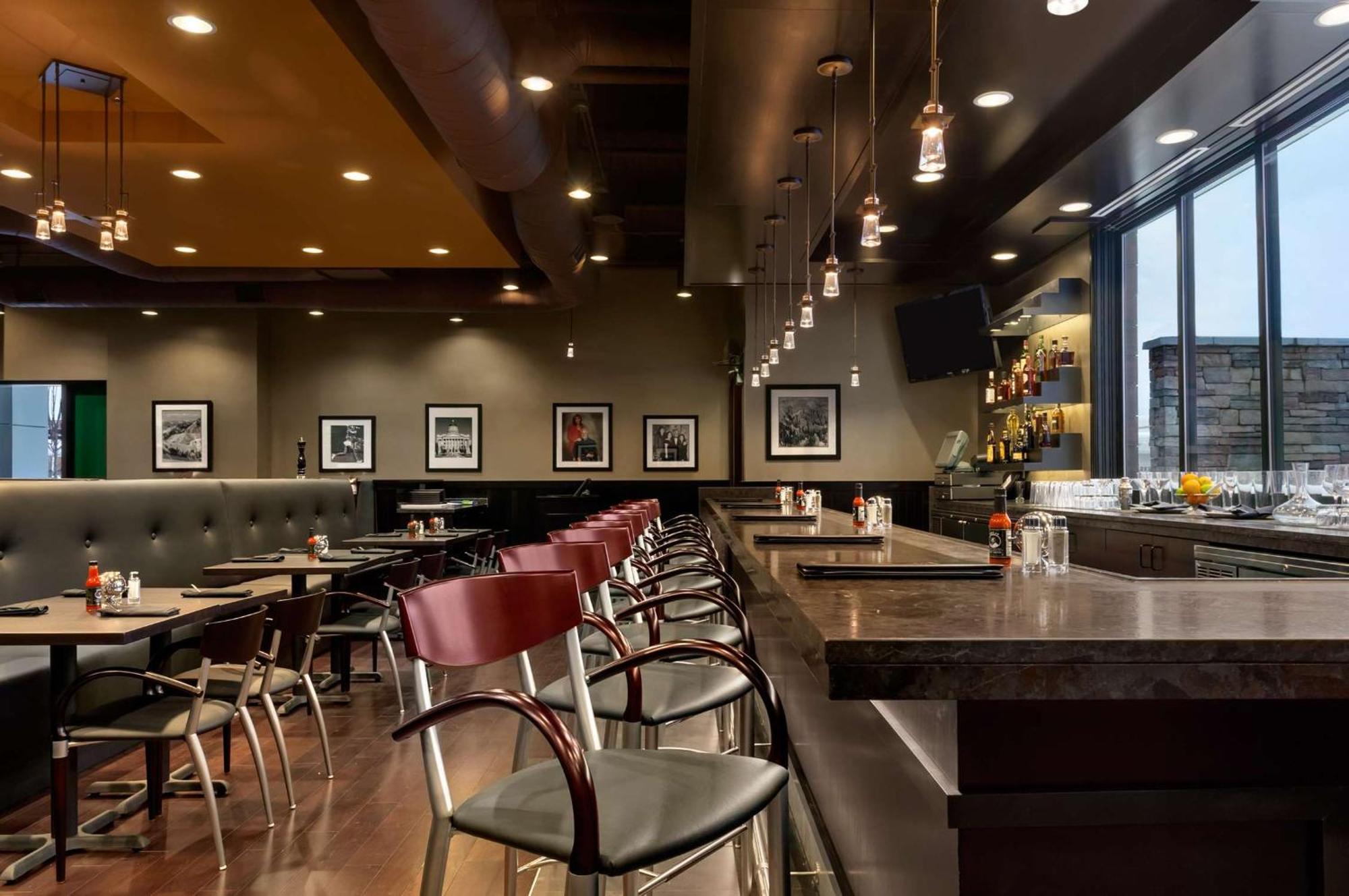 Embassy Suites By Hilton Salt Lake West Valley City Ngoại thất bức ảnh