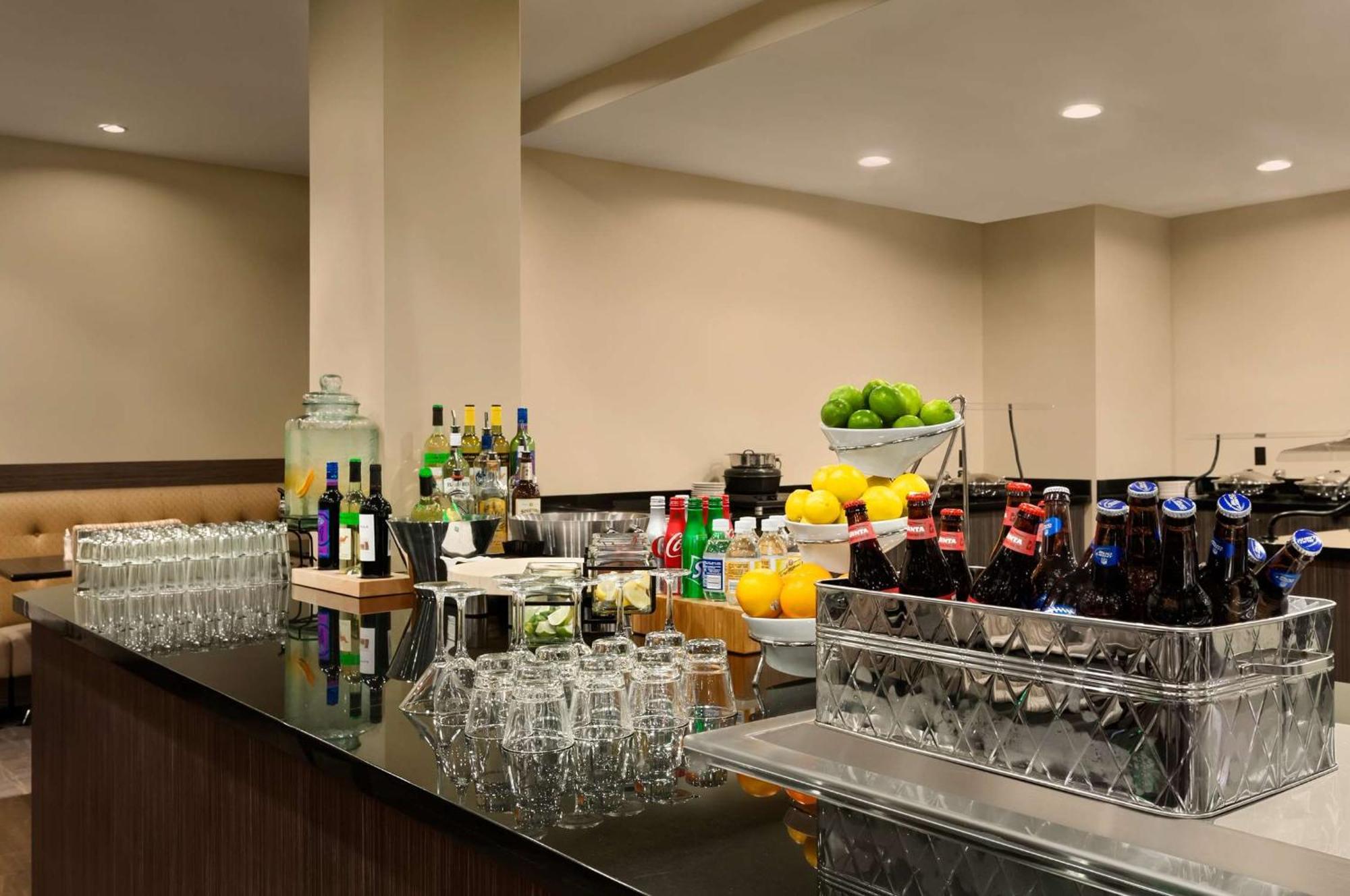 Embassy Suites By Hilton Salt Lake West Valley City Ngoại thất bức ảnh